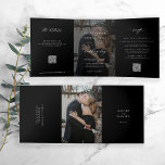 Moderne Schwarze Hochzeit im Foto - alles in einem Dreifach Gefaltete Ankündigung<br><div class="desc">Modernes,  minimales Typografie-Trendschwarz in einer Hochzeitseinladungsvorlage mit 2 Fotos,  uAwg und Details mit QR-Scannen-Codes mit einem schicken,  trendigen Kalligraphieskript und dunklem Overlay.             Einfach mit ein oder zwei benutzerdefinierten Fotos und Gästeinformationen auf beiden Seiten personalisieren! Die Einladung eignet sich für klassische,  zeitgenössische Hochzeiten.</div>
