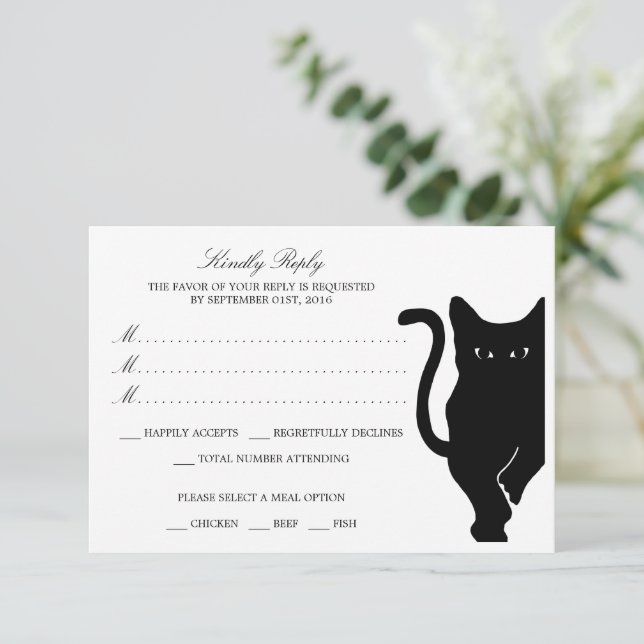 Moderne Schwarze Katze Hochzeit RSVP Karte (Stehend Vorderseite)