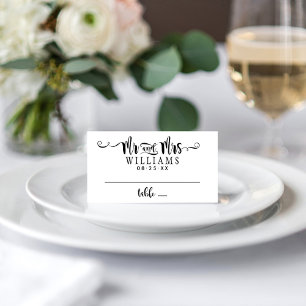 Moderne schwarze Mr-und-Mrs-Script-Hochzeit Platzkarte