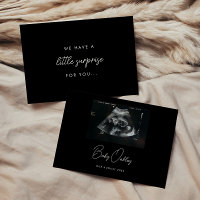 Moderne schwarze Schrift "Little Surprise" Schwang
