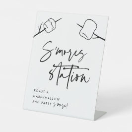 Moderne, schwarze Skripte Marshmallow S'mores Stat Sockelschild