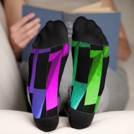 Moderne schwarze und graue Socken mit geometrische