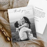 Moderne Script-Foto-Hochzeit Dankeskarte<br><div class="desc">Script Foto Hochzeit elegant stilvolle moderne danke Karte. Teil einer Hochzeitskollektion. Die Farben können geändert werden. Die Rückseite beinhaltet eine Danksagung,  dass Sie für jeden Gast personalisieren oder entfernen können,  wenn Sie lieber schreiben Sie Ihren Dank.</div>