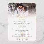 Moderne Script Foto Wedding Real Foil Menu Card Folieneinladung<br><div class="desc">Modernes Script Foto Wedding Luxury Real Foil Menu Card Das Hauptmenü ist in einem stilvollen Set-Skript in Echtfolie in Ihrer Wahl von entweder Gold, Rose Gold oder Silber und die Erholung des Textes können Sie leicht personalisieren. Die Kurstitel werden auch in realer Folie gedruckt. Sie können Text- und Hintergrundfarben ändern,...</div>