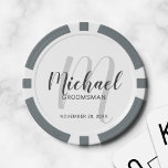 Moderne Script-Personalisierte Trauzeugen Pokerchips<br><div class="desc">Fügen Sie Ihrer Hochzeit eine persönliche Touch mit personalisierten Trauzeugen Poker Chips. Dieses Design zeichnet sich durch den Namen der personalisierten Trauzeugen in grau modernem Skript-Schriftart-Stil und Monogramm in hellgrau modernen Drehbuch-Schriftart-Stil als Hintergrund mit Titel und Hochzeit Datum in grau modernen sans Serif Schriftart Stil auf weißem Hintergrund. Auch perfekt...</div>