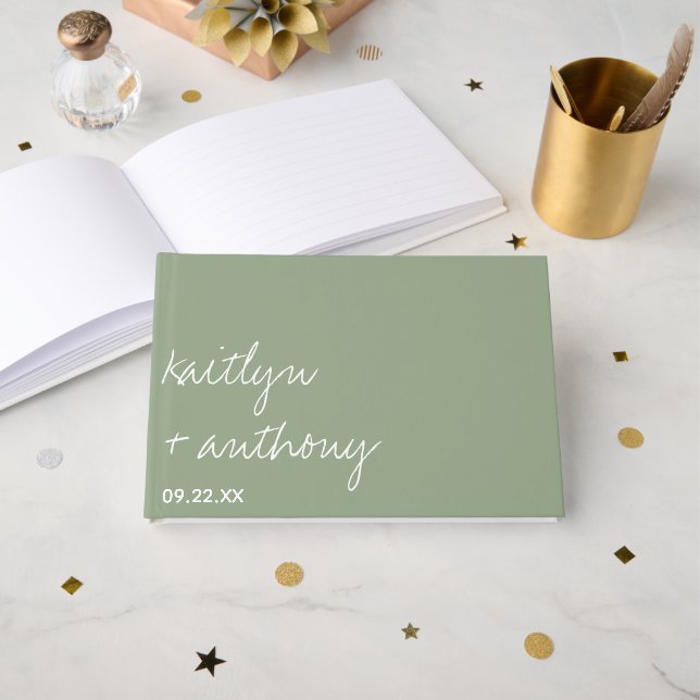 Moderne Script Sage Grüne Minimalistische Hochzeit Gästebuch (Vorderseite Offen)