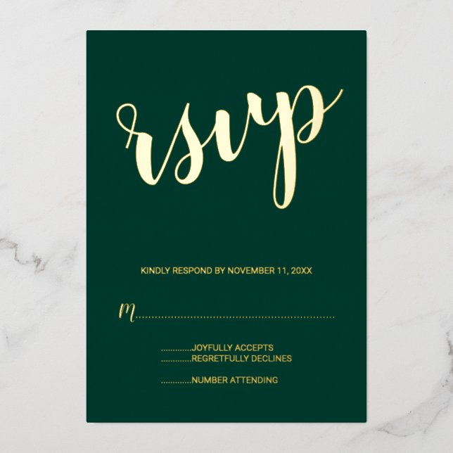 Moderne Script Wedding RSVP Smarald und Gold Folieneinladung (Vorderseite)