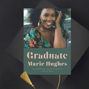 Moderne Serif Blush Green Grad Foto Ankündigung