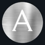 Moderne Silver Girly Metallic Monogram Runder Aufkleber<br><div class="desc">Moderne silberne Imitate Girly Metallic Edelstahl Foil Elegant Sticker. Dieser Aufkleber kann so angepasst werden,  dass er Ihren Anfangs- und Vornamen für ein Geschenkpaket enthält.</div>