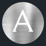 Moderne Silver Girly Metallic Monogram Runder Aufkleber<br><div class="desc">Moderne silberne Imitate Girly Metallic Edelstahl Foil Elegant Sticker. Dieser Aufkleber kann so angepasst werden,  dass er Ihren Anfangs- und Vornamen für ein Geschenkpaket enthält.</div>