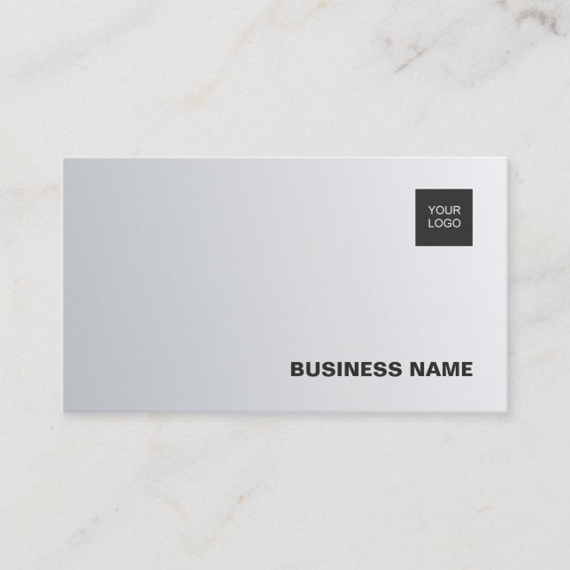 Moderne Silver Simple Chic Luxury Company Trendy Visitenkarte (Vorderseite)