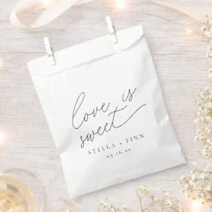 Moderne Skript Liebessüße Hochzeit Geschenktütchen