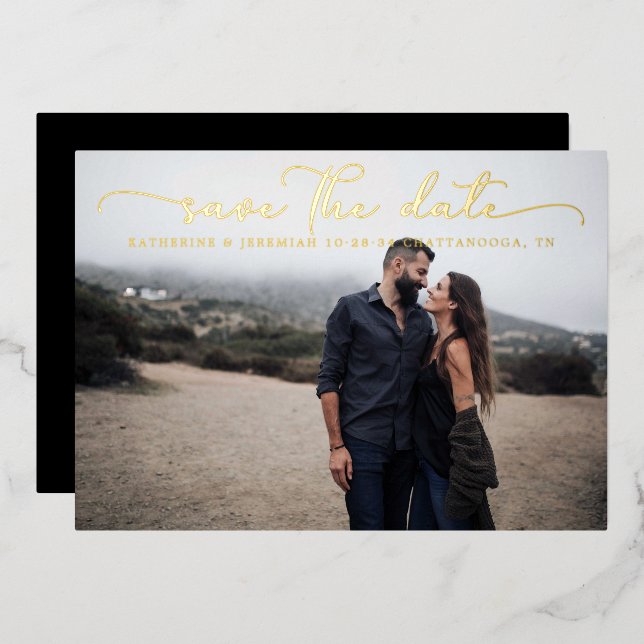 Moderne SkriptWedding Save the Date Folieneinladung (Vorderseite/Rückseite)