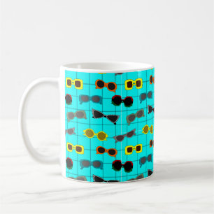 Moderne Sonnenbrille aus dem Mittelalter Kaffeetasse