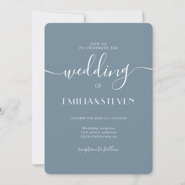 Moderne staubblaue Foto-Initialen Hochzeit Einladung (Vorderseite)