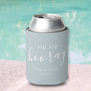 Moderne staubblaue Sip Sip Hooray Hochzeitsgunst Dosenkühler