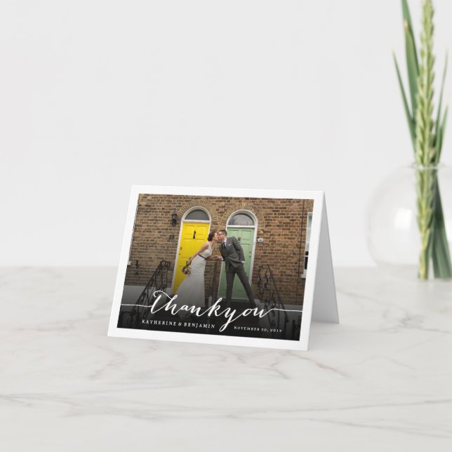 Moderne stilvolle Skript-Hochzeit danken Ihnen Dankeskarte (Vorderseite)