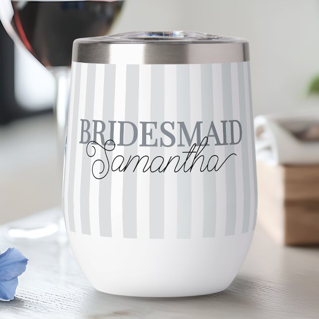 Moderne Strickschrift Name Personalisiert Bridesma (Modern Striped Script Name Personalized Bridesmaid Thermal Wine Tumbler)