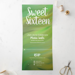 Moderne Sweet 16 Marmor Waldgrüne Wirbel Dreifach Gefaltete Einladung