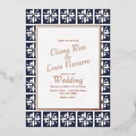 Moderne Talavera Navy Blue Wedding gepresst Folieneinladung