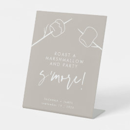 Moderne Taupe Calligraphy Marshmallow S'mores Bar Sockelschild