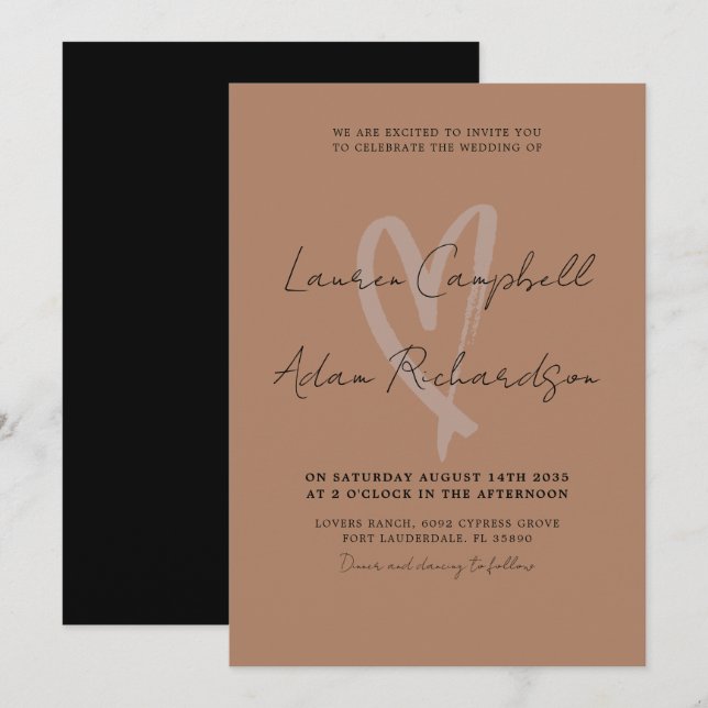 Moderne Terracotta & Black Heart Wedding Einladung (Vorne/Hinten)