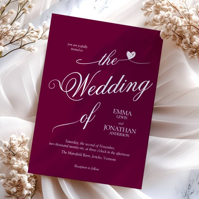 Moderne trendy Burgundy Heart Wedding Einladung (Von Creator hochgeladen)