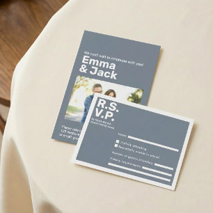 Moderne Typografie Blue Bold UAWG Wedding RSVP Karte