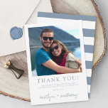Moderne Typografie Dusty Blue Minimalistische Hoch Dankeskarte<br><div class="desc">Wir bedanken uns bei Ihnen in stilvollem Ambiente mit diesem modernen und sehr trendigen Foto für Ihre Hochzeit. Das Design ist leicht zu personalisieren mit Ihrem eigenen Foto und Formulierung und Ihre Familie und Freunde werden begeistert sein,  wenn sie diese fantastischen Dankbarkeit erhalten. Matching-Elemente finden Sie in der Auflistung.</div>