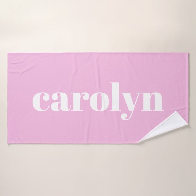 Moderne Typografie in rosa Personalisierter Bezeic Badehandtuch (Badehandtuch)