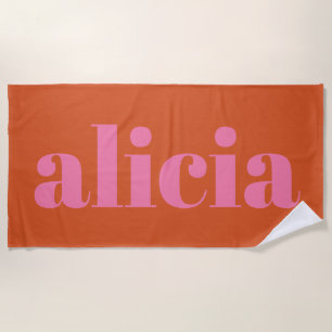 Moderne Typografie Personalisierter Name   Pink Or Strandtuch