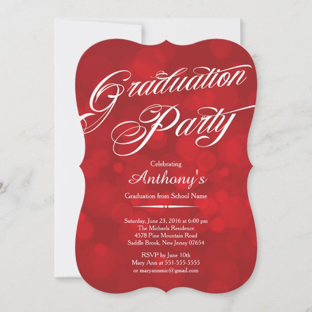 Moderne Typografie rotes Bokeh Abschluss-Party Einladung (Vorderseite)