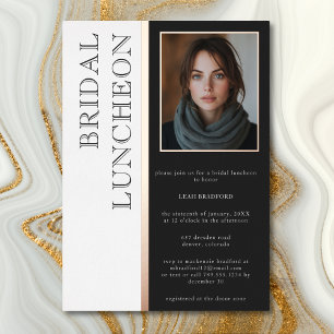 Moderne Typografie Schwarz-Weiß-Foto-Bridal-Lunch Folieneinladung