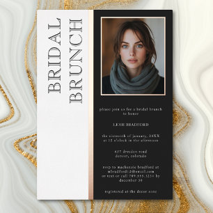 Moderne Typografie Schwarz-weißes Foto Bridal Brun Folieneinladung