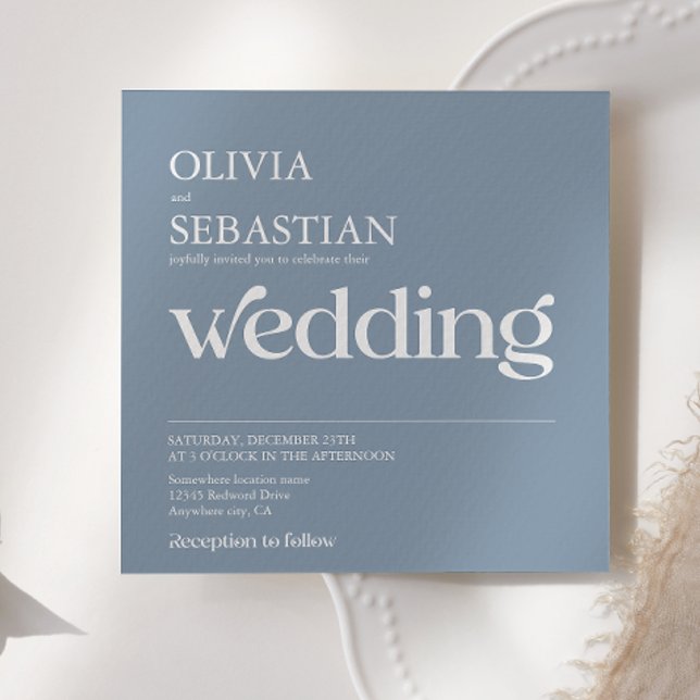 Moderne Typografie Square Foto Dusty Blue Wedding Einladung (Von Creator hochgeladen)