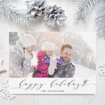 Moderne und einfache Happy Holidays Fotokarte Feiertagskarte<br><div class="desc">Moderne Kalligrafie Script Happy Holidays Weihnachts-Fotokarte mit einem Kraftpapier-Druck auf der Rückseite. Sie können die IT-SCHALTFLÄCHE ANRUFEN,  um das Foto wieder anzubringen.</div>