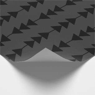 Moderne und stilvolle Black Hanging Dreiecke auf S Geschenkpapier