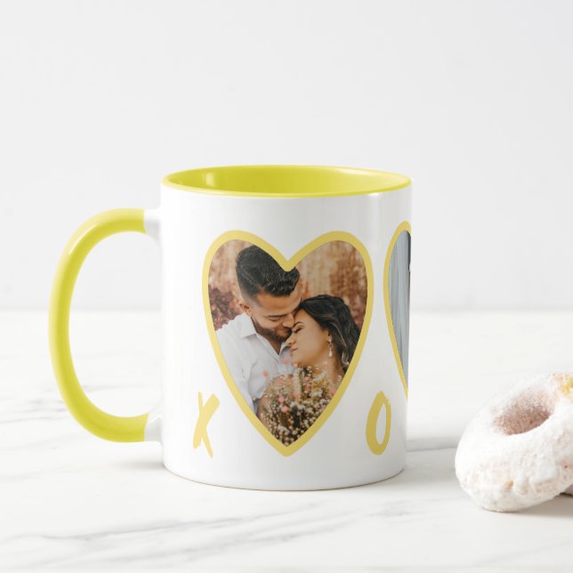 Moderne Valentine Gelbe Herzen Foto Tasse (Mit Donut)