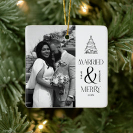 Moderne Verheiratete und fröhliche Weihnachtsferie Keramikornament