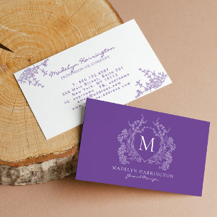 Moderne violette florale Wappen-Monogramm Visitenkarte