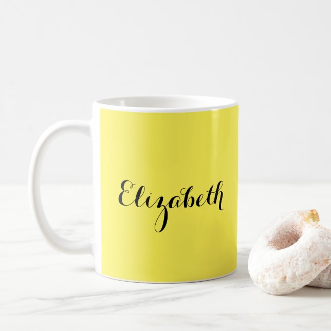 Moderne Vorlage Fügen Sie Ihren gelben Typnamen hi Kaffeetasse (Mit Donut)