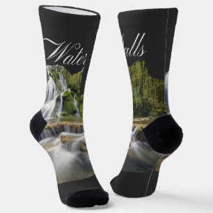 Moderne Wasserfälle in den Bergen von NC Socken