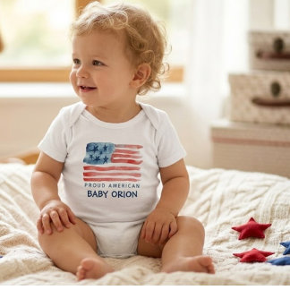 Moderne Wasserfarben-Flagge am 4. Juli Stolz Amer Baby Strampler