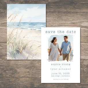 Moderne Wasserfarben-Hochzeit am Meer mit Strandgr Save The Date