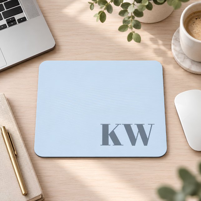 Moderne weiche blaue Monogramm-Initialen personali Mousepad (Von Creator hochgeladen)