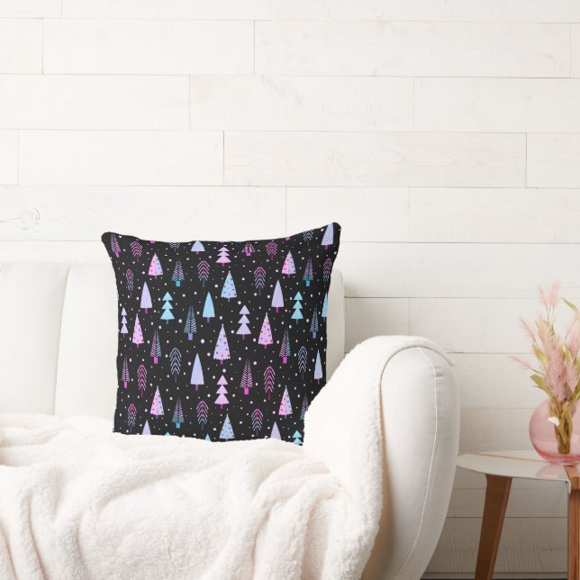 Moderne Weihnachtsbäume Lila Pink Black Kissen (Liege)