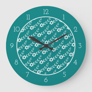Moderne, weiße Blume und aquamarine blaue Grenze Große Wanduhr