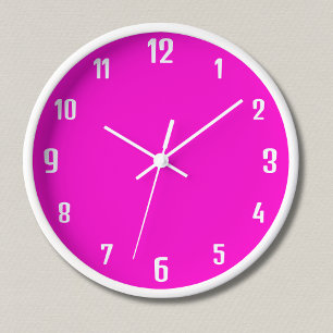 Moderne weiße Zahlen   Classic Neon Fuchsia Uhr