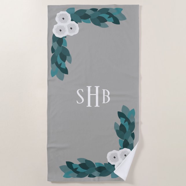 Moderne White Ranunculus Blume & Foliage Initialen Strandtuch (Vorderseite)