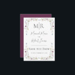 Moderne Wildblumen Monogram Burgundy Wedding Save The Date<br><div class="desc">Schöne,  einfache und süße Wildblumen,  die einen subtilen Rahmen um diese hübsche Hochzeit Save the Date Karte. Schöner,  reich bordeauxfarbener Hintergrund. Fügen Sie oben auf dieser hübschen Erinnerung Ihre ersten Monogramme hinzu.</div>